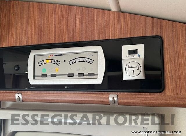 ADRIA MATRIX PLUS M 650 SK BASCULANTE 5 POSTI OMOLOGATI 2012 UNIPROPRIETARIO pieno