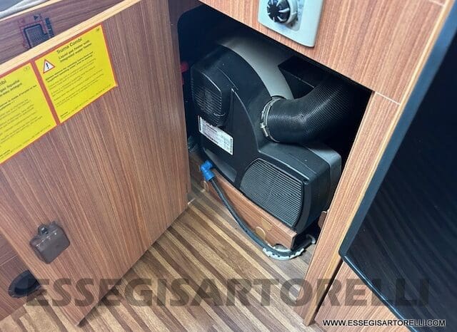 ADRIA MATRIX PLUS M 650 SK BASCULANTE 5 POSTI OMOLOGATI 2012 UNIPROPRIETARIO pieno