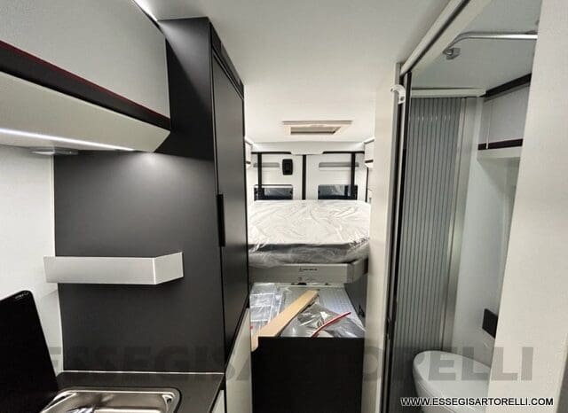 ADRIA NEW TWIN SPORTS 640 SGX SUPREME 35H 140 cv tetto sollevabile webasto skyroof GAMMA 2024 pieno