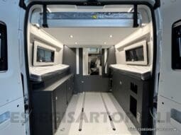 ADRIA NEW TWIN SPORTS 640 SGX SUPREME 35H 140 cv tetto sollevabile webasto skyroof GAMMA 2024 pieno