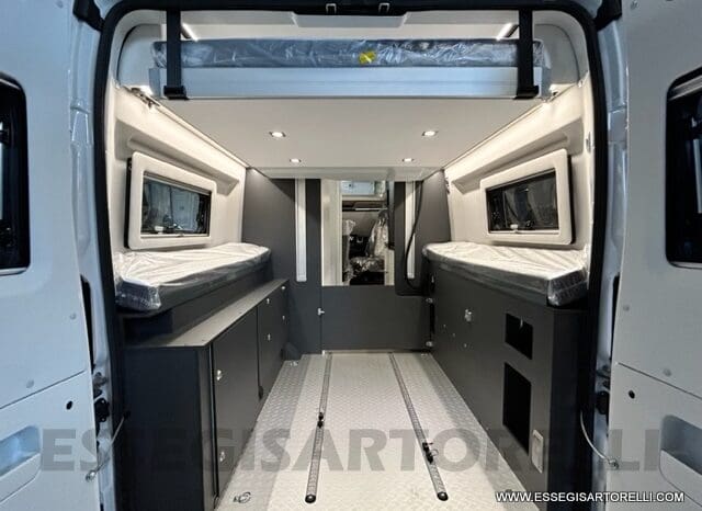 ADRIA NEW TWIN SPORTS 640 SGX SUPREME 35H 140 cv tetto sollevabile webasto skyroof GAMMA 2024 pieno