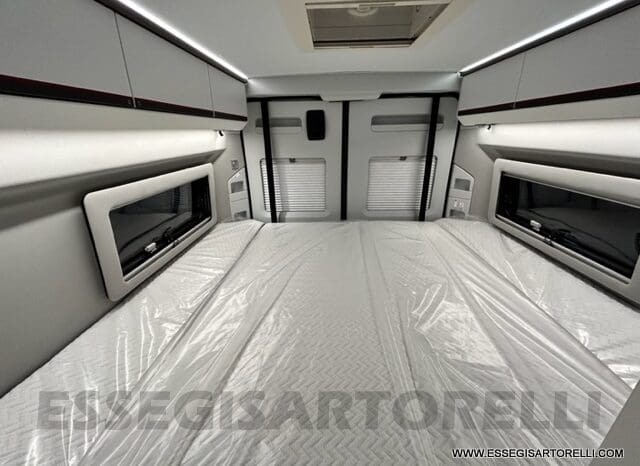 ADRIA NEW TWIN SPORTS 640 SGX SUPREME 35H 140 cv tetto sollevabile webasto skyroof GAMMA 2024 pieno