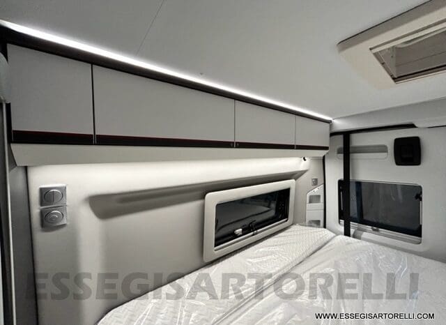 ADRIA NEW TWIN SPORTS 640 SGX SUPREME 35H 140 cv tetto sollevabile webasto skyroof GAMMA 2024 pieno