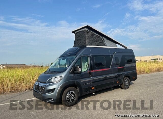 ADRIA NEW TWIN SPORTS 640 SGX SUPREME 35H 140 cv tetto sollevabile webasto skyroof GAMMA 2024 pieno