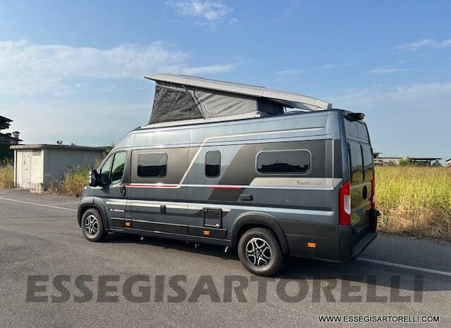 ADRIA NEW TWIN SPORTS 640 SGX SUPREME 35H 140 cv tetto sollevabile webasto skyroof GAMMA 2024 pieno