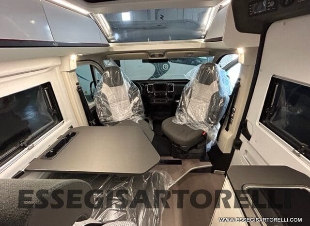 ADRIA NEW TWIN SPORTS 640 SGX SUPREME 35H 140 cv tetto sollevabile webasto skyroof GAMMA 2024 FIAT pieno