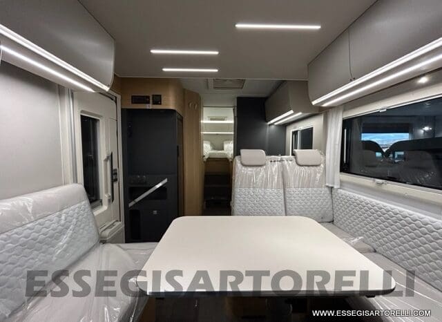 ADRIA NEW MATRIX AXESS M 670 SL 2024 BASCULANTE, GARAGE, GEMELLI pieno