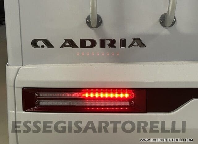 ADRIA NEW MATRIX AXESS M 670 SL 2024 BASCULANTE, GARAGE, GEMELLI pieno