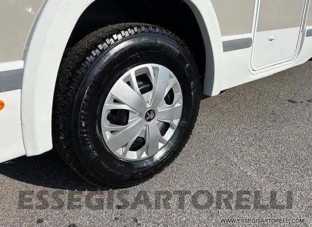 PROMO KM ZERO CHAUSSON 650 GAMMA 2024 BASCULANTE GARAGE 636 CM pieno