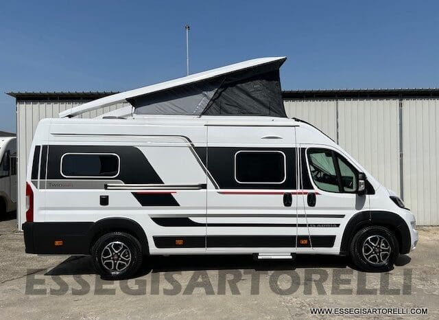 ADRIA NEW TWIN SPORTS 640 SGX SUPREME 35H 140 cv tetto sollevabile webasto skyroof GAMMA 2024 FIAT pieno