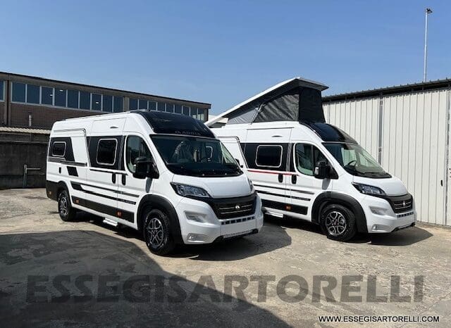 ADRIA NEW TWIN SPORTS 640 SGX SUPREME 35H 140 cv tetto sollevabile webasto skyroof GAMMA 2024 FIAT pieno