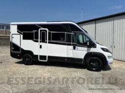 CHAUSSON NEW X 650 GAMMA 2024 636 CM GARAGE x 210 cm pieno