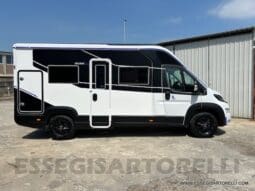 CHAUSSON NEW X 650 GAMMA 2024 636 CM GARAGE x 210 cm pieno