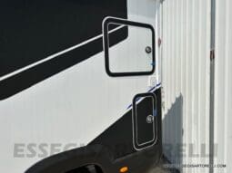 CHAUSSON NEW X 650 GAMMA 2024 636 CM GARAGE x 210 cm pieno