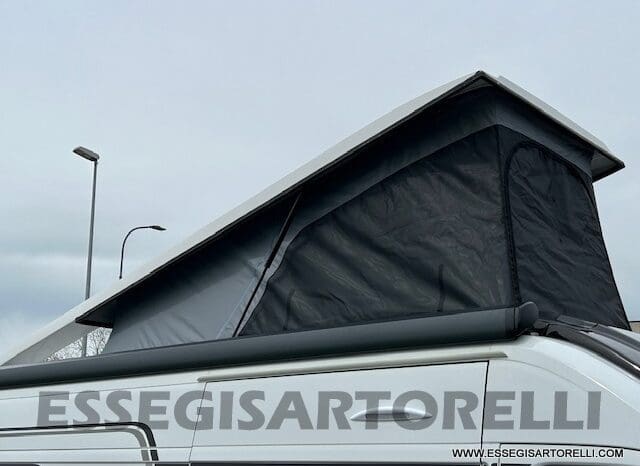 ADRIA NEW TWIN SPORTS 640 SGX SUPREME 35H 140 cv tetto sollevabile webasto skyroof GAMMA 2024 FIAT pieno