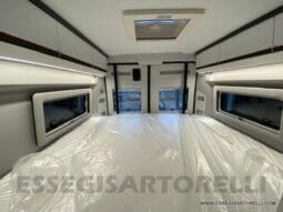 ADRIA NEW TWIN SPORTS 640 SGX SUPREME 35H 140 cv tetto sollevabile webasto skyroof GAMMA 2024 FIAT pieno