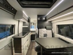 ADRIA NEW TWIN SPORTS 640 SGX SUPREME 35H 140 cv tetto sollevabile webasto skyroof GAMMA 2024 FIAT pieno