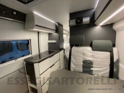 ADRIA NEW TWIN SPORTS 640 SGX SUPREME 35H 140 cv tetto sollevabile webasto skyroof GAMMA 2024 FIAT pieno