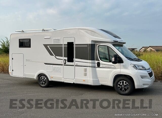 ADRIA NEW MATRIX AXESS M 670 SL 2024 BASCULANTE, GARAGE, GEMELLI pieno