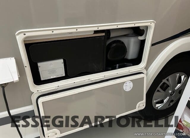 PROMO KM ZERO CHAUSSON 650 GAMMA 2024 BASCULANTE GARAGE 636 CM pieno