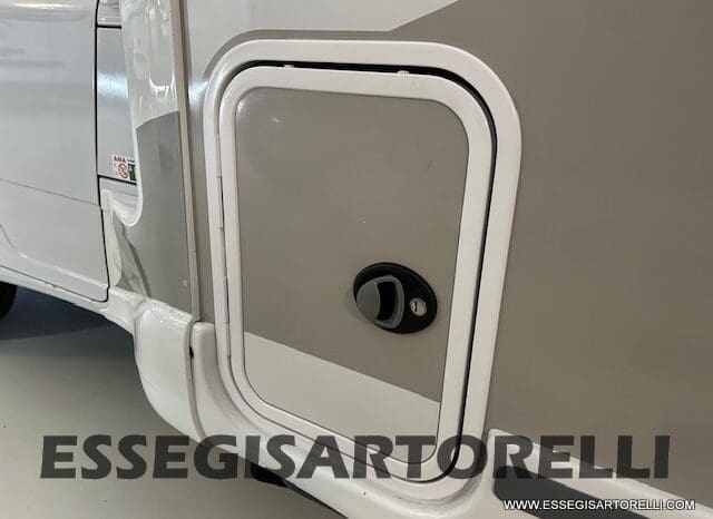 PROMO KM ZERO CHAUSSON 650 GAMMA 2024 BASCULANTE GARAGE 636 CM pieno