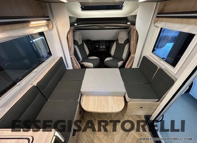 PROMO KM ZERO CHAUSSON 650 GAMMA 2024 BASCULANTE GARAGE 636 CM pieno