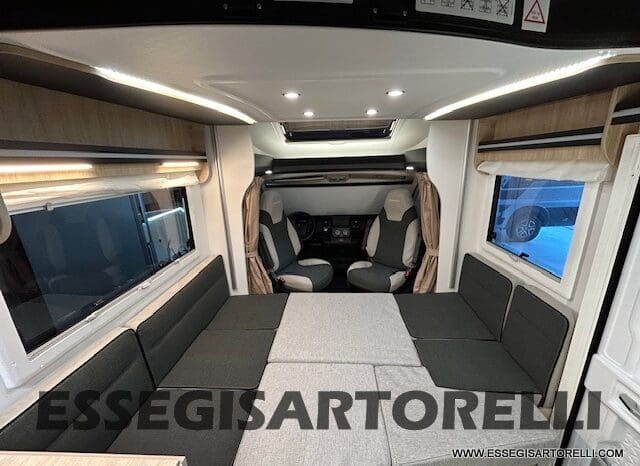 PROMO KM ZERO CHAUSSON 650 GAMMA 2024 BASCULANTE GARAGE 636 CM pieno