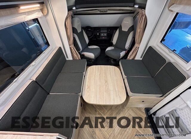 PROMO KM ZERO CHAUSSON 650 GAMMA 2024 BASCULANTE GARAGE 636 CM pieno