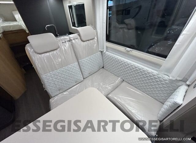 ADRIA NEW MATRIX AXESS M 670 SL 2024 BASCULANTE, GARAGE, GEMELLI pieno