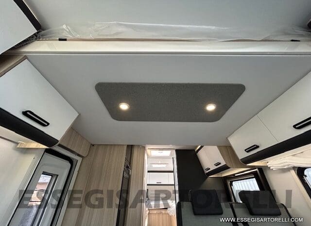 ADRIA SUNLIVING S 75 SL GARAGE LETTI GEMELLI E BASCULANTE 2024 pieno