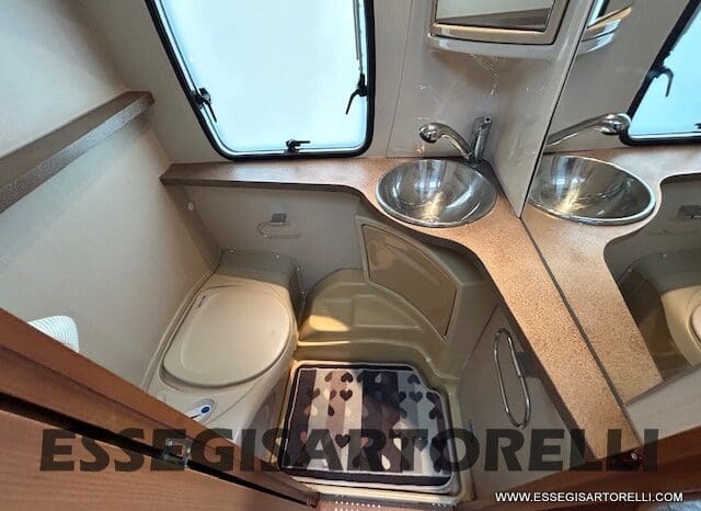 CARAVELAIR VENICIA 490 CARAVAN 6 POSTI 2014 kg 1.400 VERANDA pieno