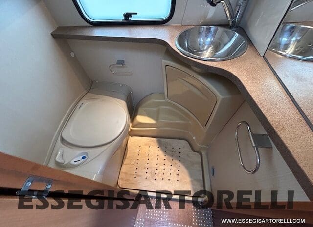 CARAVELAIR VENICIA 490 CARAVAN 6 POSTI 2014 kg 1.400 VERANDA pieno