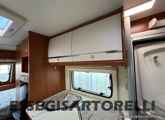 CARAVELAIR VENICIA 490 CARAVAN 6 POSTI 2014 kg 1.400 VERANDA pieno