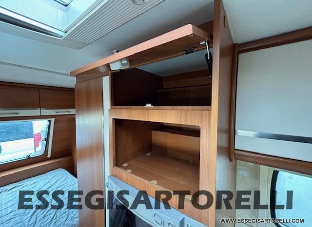 CARAVELAIR VENICIA 490 CARAVAN 6 POSTI 2014 kg 1.400 VERANDA pieno