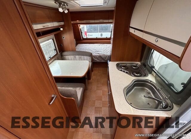 CARAVELAIR VENICIA 490 CARAVAN 6 POSTI 2014 kg 1.400 VERANDA pieno