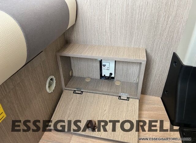 CHAUSSON SPORTLINE V 594 MAX CAMBIO AUTOMATICO 12/2023 599 CM DOPPIO MATRIMONIALE FULL pieno