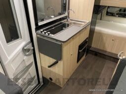 ADRIA SUNLIVING A 70 DK 699 CM 7 POSTI 2024 DOPPIA DINETTE GARAGE pieno