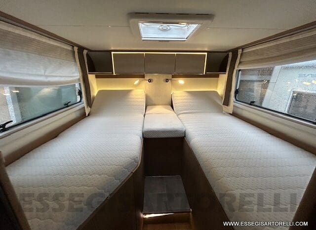 BURSTNER VISEO 690 G GARAGE MOTORHOME FULL 150 CV 2014 UNIPROPRIETARIO 696 CM pieno