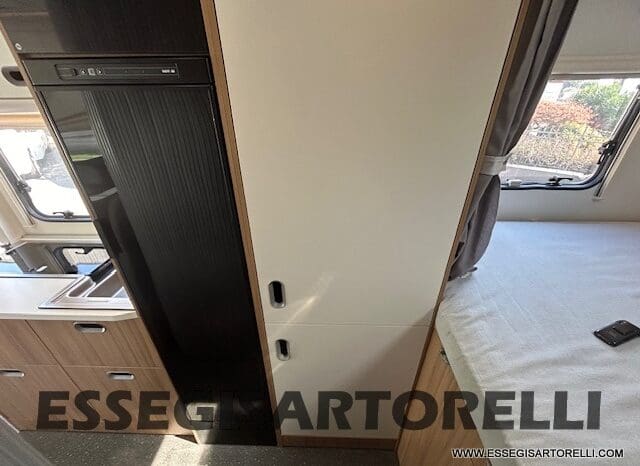 ADRIA SUNLIVING A 75 DP MAXI GARAGE 6 POSTI OMOLOGATI 2018 FULL KM 44.632 pieno