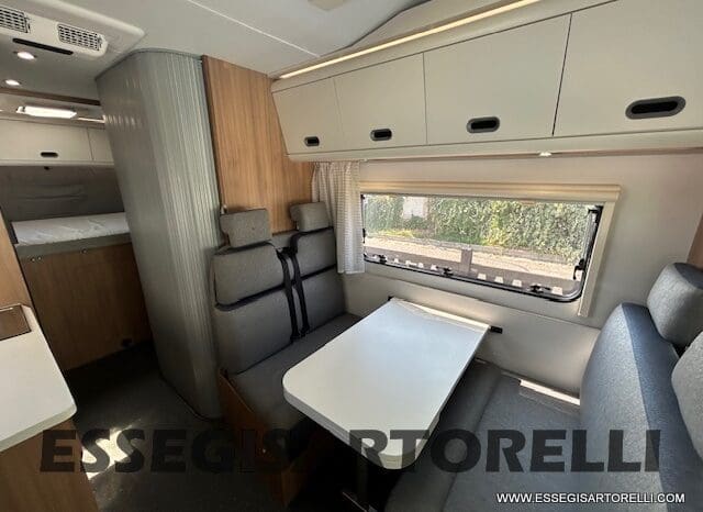 ADRIA SUNLIVING A 75 DP MAXI GARAGE 6 POSTI OMOLOGATI 2018 FULL KM 44.632 pieno