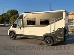 CHAUSSON NEW X 550 EXCLUSIVE LINE GAMMA 2025 599 CM SEMINTEGRALE COMPATTO BASCULANTE pieno