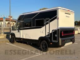 CHAUSSON NEW X 550 EXCLUSIVE LINE GAMMA 2025 599 CM SEMINTEGRALE COMPATTO BASCULANTE pieno