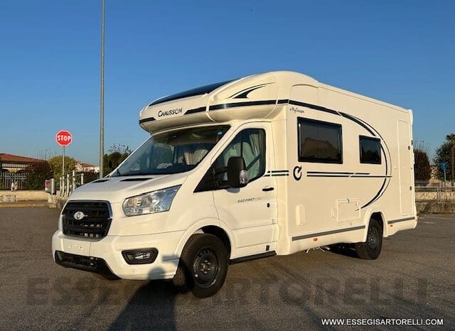 CHAUSSON FIRST LINE 640 GAMMA 2025 699 CM SEMINTEGRALE BASCULANTE E GARAGE pieno