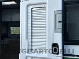 CHAUSSON FIRST LINE 640 GAMMA 2025 699 CM SEMINTEGRALE BASCULANTE E GARAGE pieno