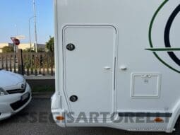 CHAUSSON FIRST LINE 640 GAMMA 2025 699 CM SEMINTEGRALE BASCULANTE E GARAGE pieno