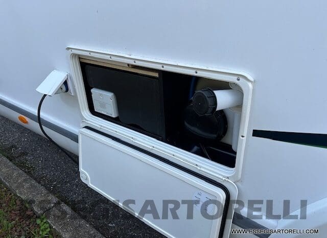 CHAUSSON FIRST LINE 640 GAMMA 2025 699 CM SEMINTEGRALE BASCULANTE E GARAGE pieno