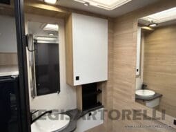 CHAUSSON FIRST LINE 640 GAMMA 2025 699 CM SEMINTEGRALE BASCULANTE E GARAGE pieno