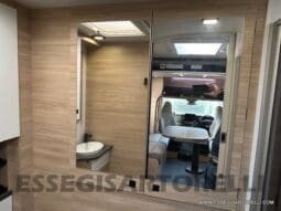 CHAUSSON FIRST LINE 640 GAMMA 2025 699 CM SEMINTEGRALE BASCULANTE E GARAGE pieno