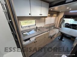 CHAUSSON FIRST LINE 640 GAMMA 2025 699 CM SEMINTEGRALE BASCULANTE E GARAGE pieno