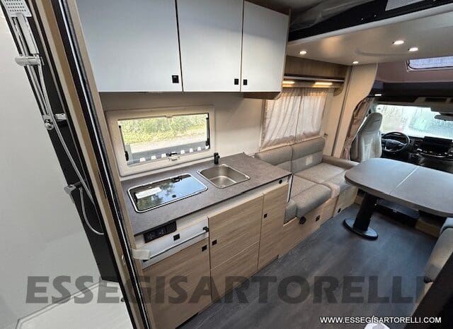 CHAUSSON FIRST LINE 640 GAMMA 2025 699 CM SEMINTEGRALE BASCULANTE E GARAGE pieno